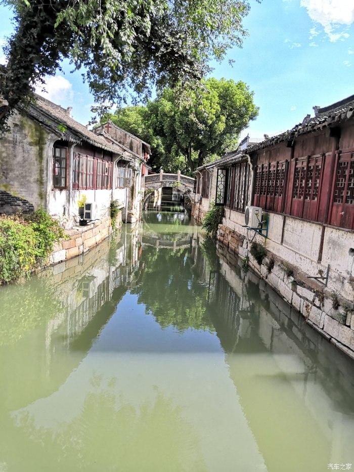 中国“避寒”天花板，游客不足三亚1%，均温25℃却很少人知道