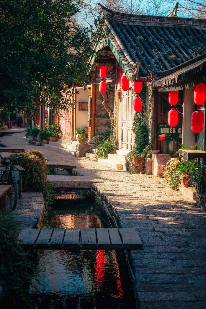 傅首尔：真实的自卑好过虚假的自信，她在奇葩说的舞台上有过哪些金句？游戏画面